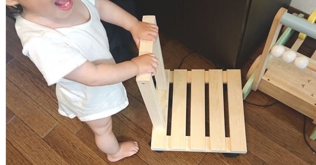 制作費1000円 1歳からの赤ちゃん用手押し車の作り方